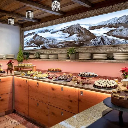 Kesselspitze & Chalet, Valamar Collection Otel 4*